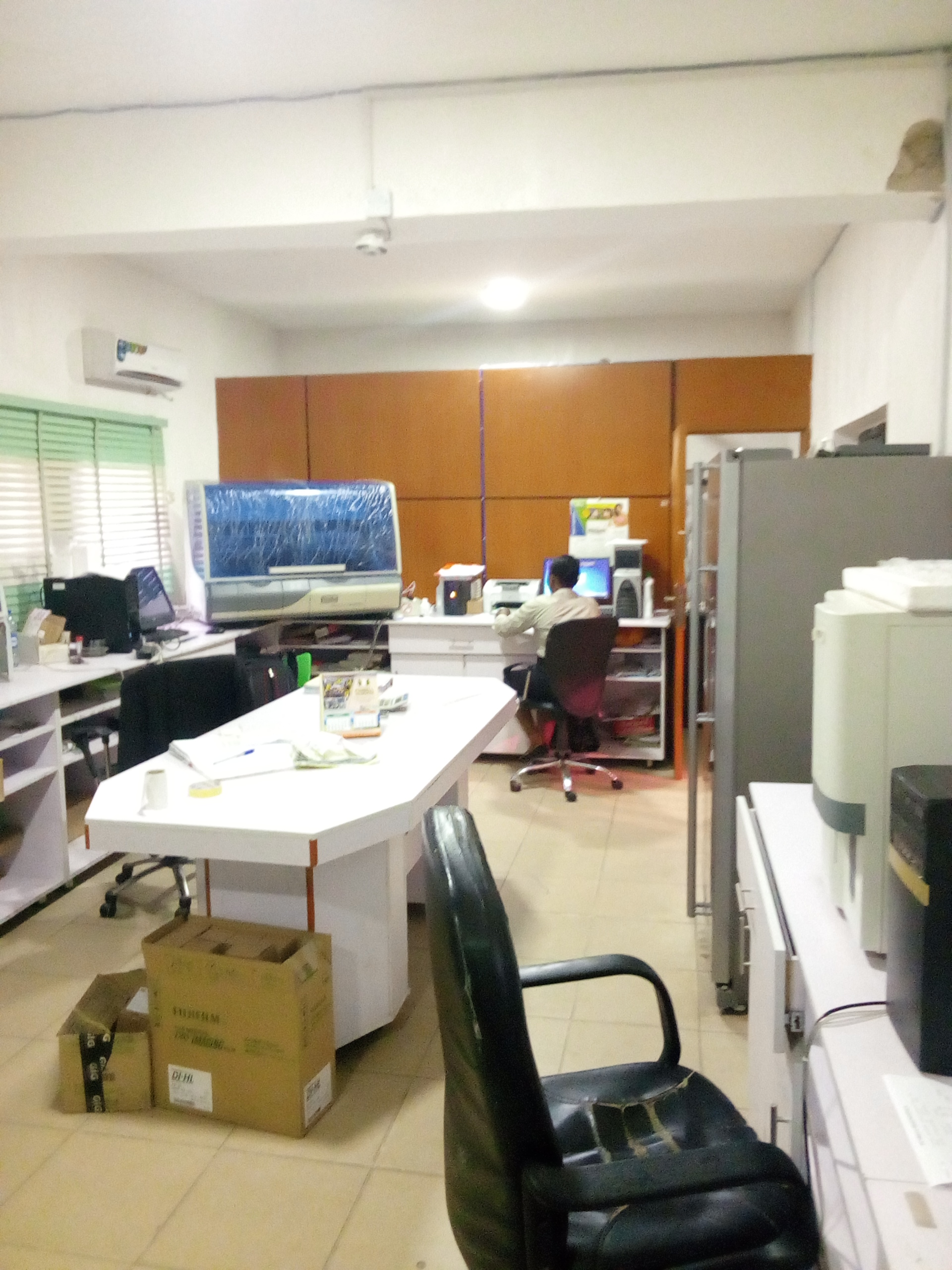 BIOMEDICAL SCIENTIST 02