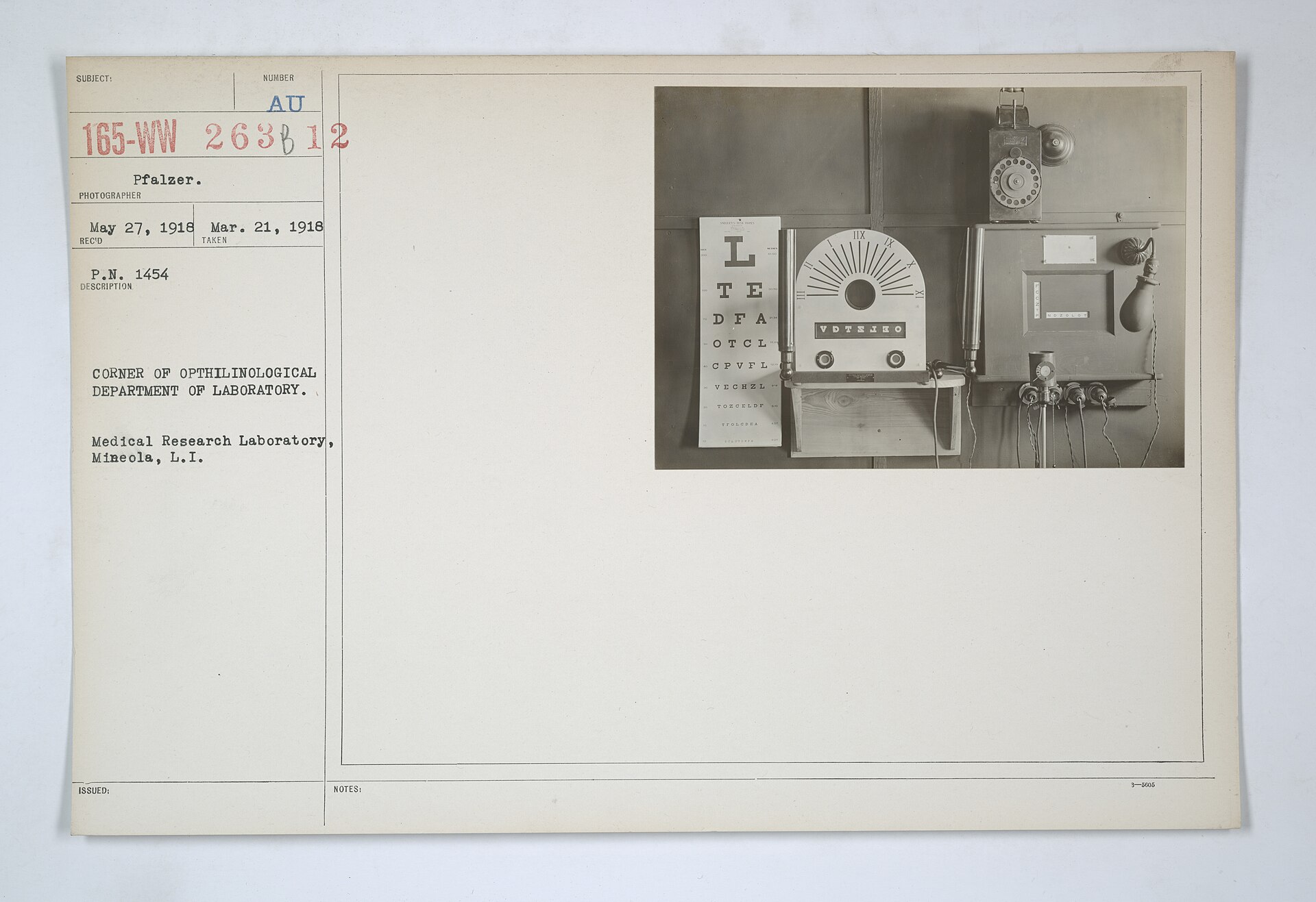 Medical Department - Research Work - Corner of Opthilinological Department of Laboratory - NARA - 45497921