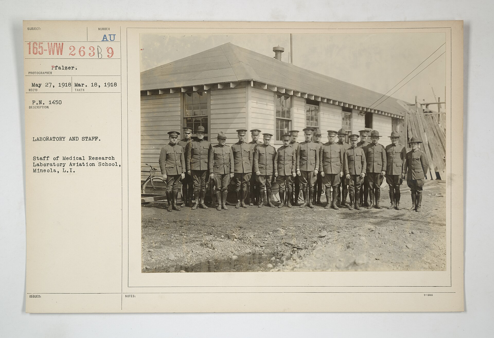 Medical Department - Research Work - Laboratory and Staff. Staff of Medical Research Laboratory Aviation School Mineola, Long Island - NARA - 45497915